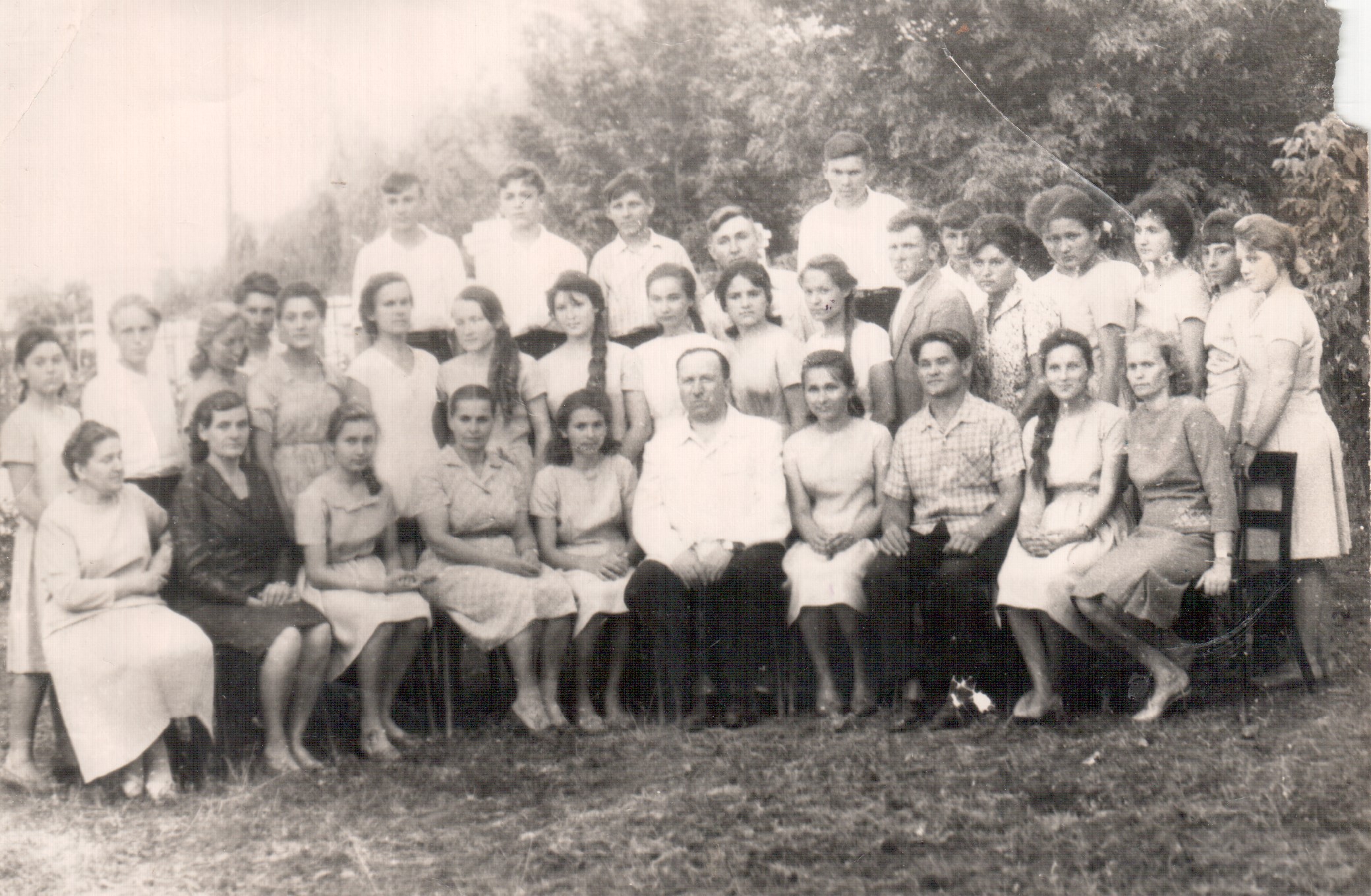 Фотография школы.