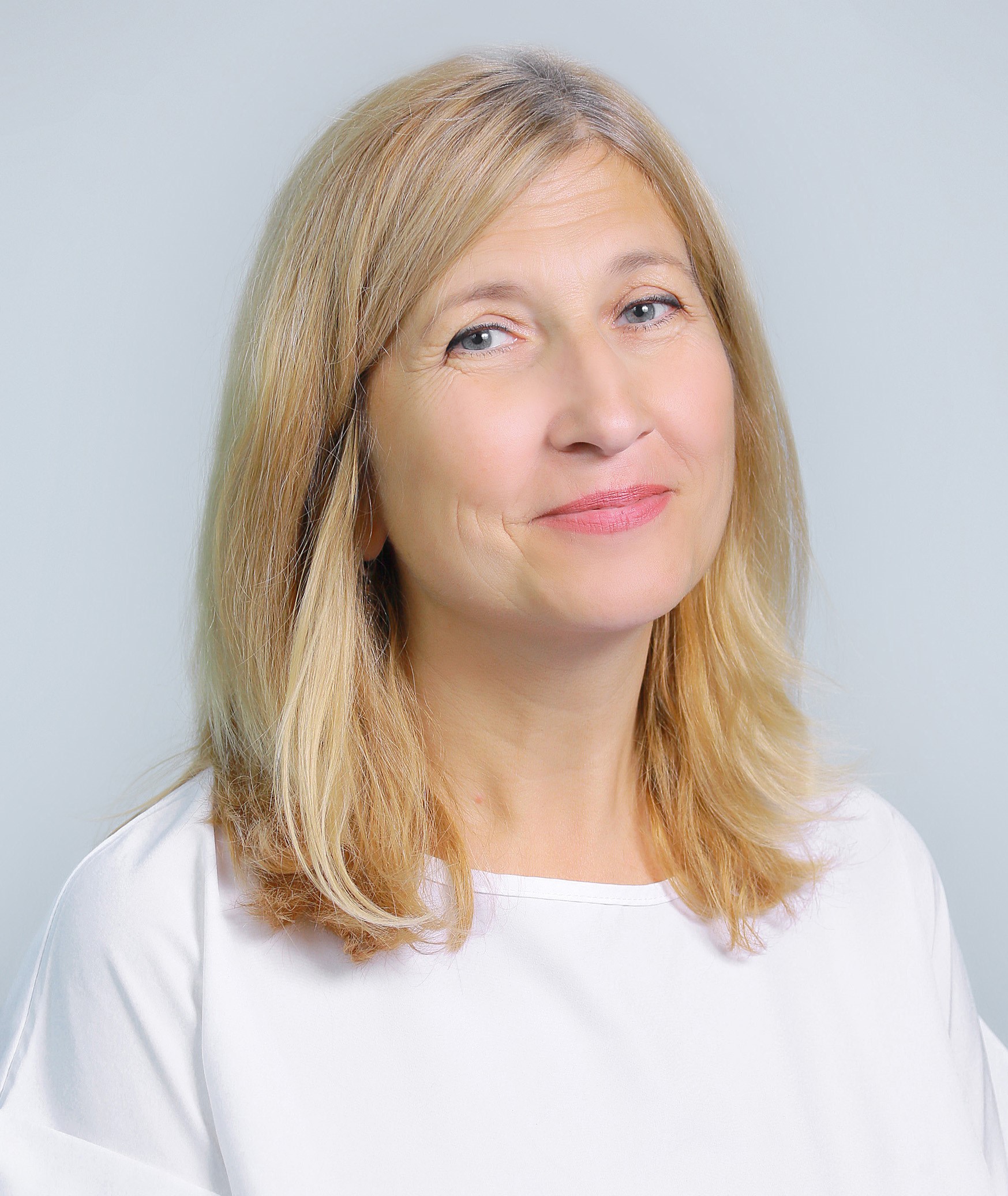 Новикова Анна Альбертовна.